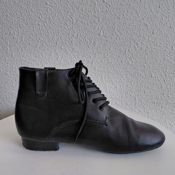 VERY FINE Dance Black Booties - Picture 7 of 15